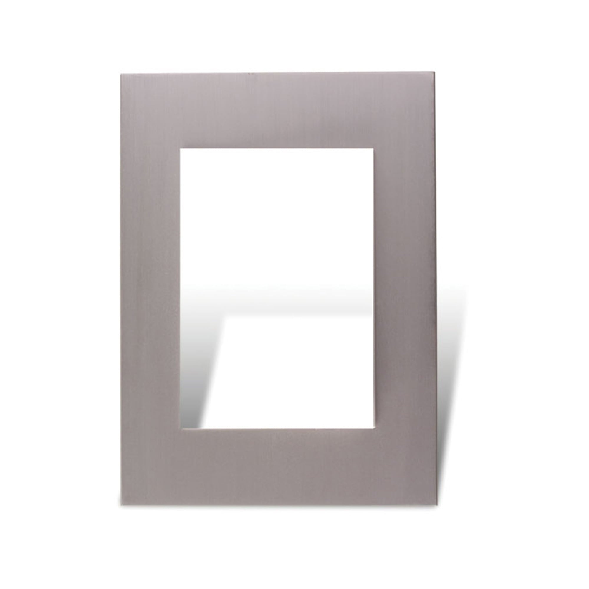 PLACA Y DISTANCIADOR COLOR ALUMINIO (BAUHAUS)