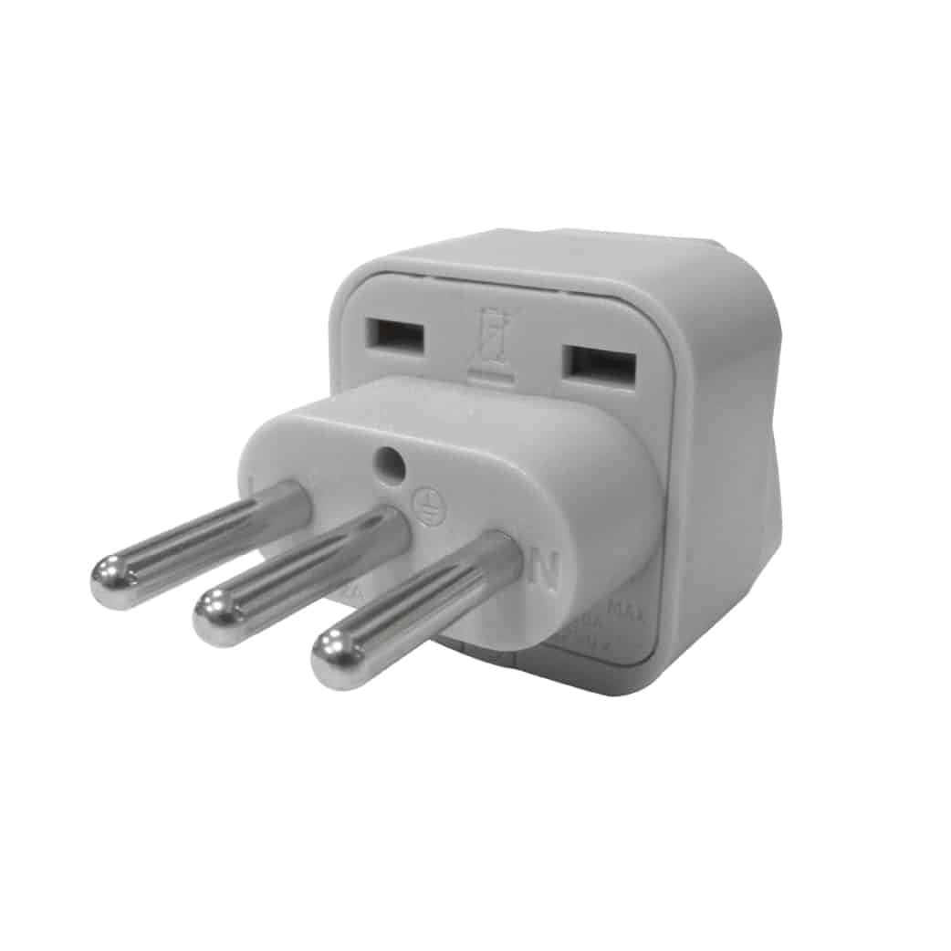 ADAPTADOR UNIVERSAL ESPIGA TRES EN LINEA 10A 250V COLOR GRIS